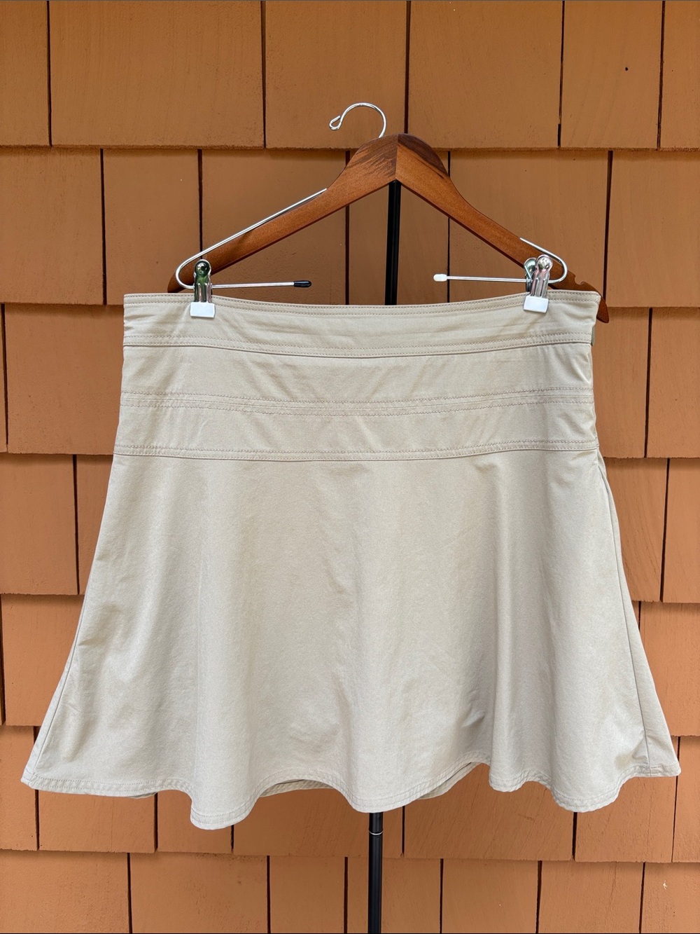 ATHLETA | Khaki Everyday A-line Tennis Golf Pickleball Skater Skort | Size 14